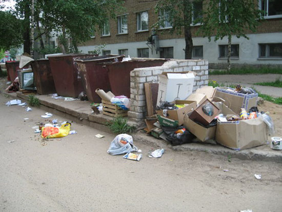 контейнеры с мусором