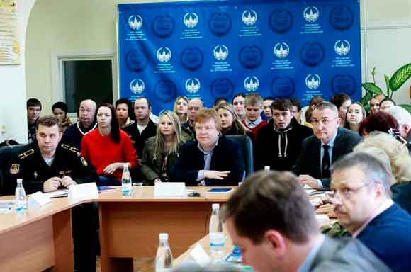Круглый стол «Патриотическое воспитание в высшей школе в контексте национальной безопасности» прошёл в филиале МГУ