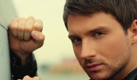 Сергей Лазарев