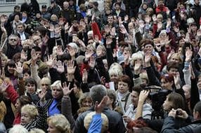 собрание в кинотеатре "Россия", Севастополь