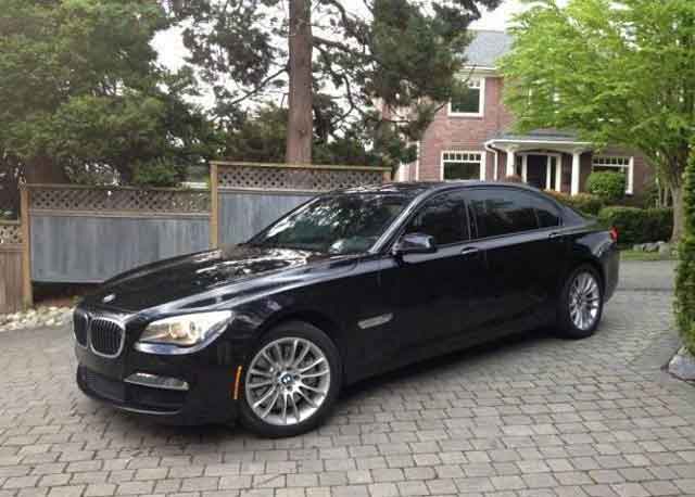 BMW 750Li 2013 года выпуска
