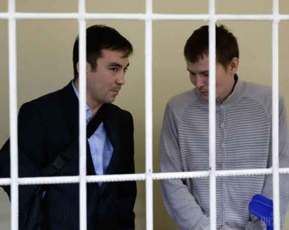 В понедельник, 23 мая, вступает в силу приговор, вынесенный Голосеевским районным судом Киева военнослужащим ГРУ Генштаба ВС РФ Евгению Ерофееву и Александру Александрову