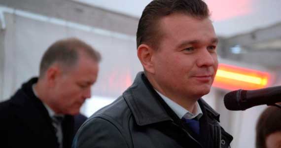 Служба безопасности Украины задержала совладельца одного из крупнейших холдингов по сбору и переработке металлолома «КВВ групп» и акционера «Коммерческого индустриального банка» Евгения Казьмина. 