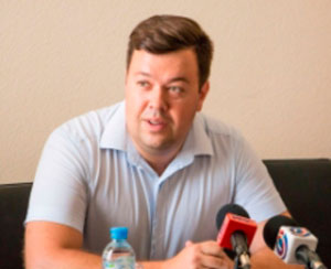 Исполняющим обязанности начальника управления по делам молодёжи и спорта Севастополя назначен 35-летний Сергей Резниченко.