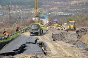 На севастопольском оползне начали бурить скважины