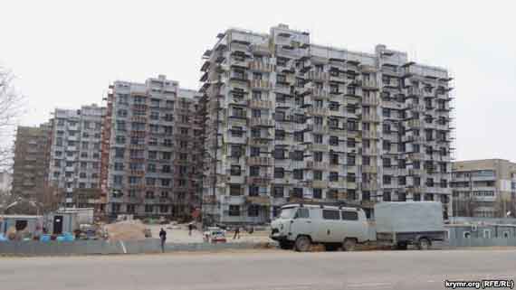 Джанкой, строительство домов ФГУП «КВСО» Военно-строительного управления ФСБ России, март 2017 года