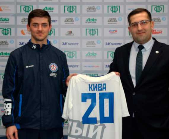 По сообщению пресс-службы футбольного клуба «КАМАЗ», 22 февраля Андрей Кива подписал контракт с командой из города Набережные Челны.