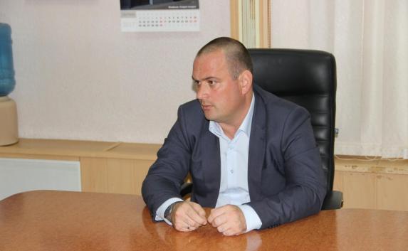 председатель Горсовета Феодосии Владимир Титаренко