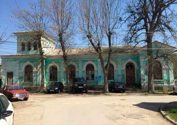 В Симферополе выставили на продажу бывший хлебозавод по улице Дыбенко