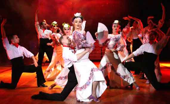 В севастопольском Театре танца состоялась премьера спектакля «Танцуй со мной!»