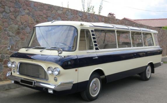 автобус ЗИЛ-118 