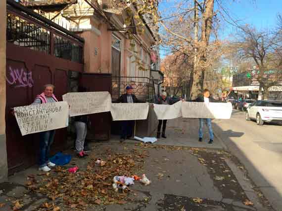 дом №28 по улице Александра Невского в Симферополе