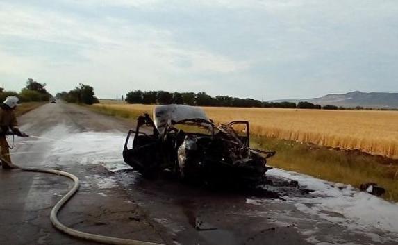 В Приветном сгорел ВАЗ 