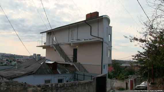 Дом предпринимателя из Севастополя Виталия Осадчего