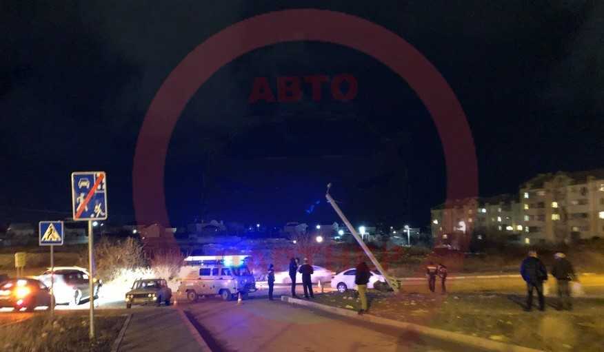 в Севастополе в районе «Метро» произошло ещё одно столкновение, в результате которого пострадал столб