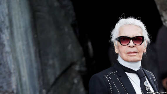 Модельер, креативный директор французского модного дома Chanel Карл Лагерфельд