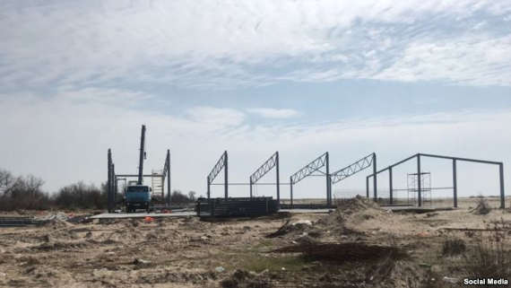 Строительство креветочной фермы на побережье между селами Штормовое и Поповка