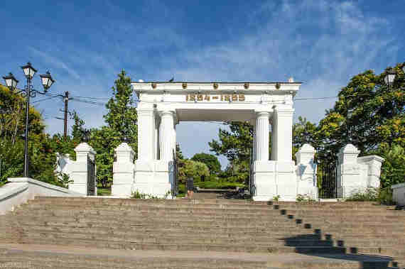 Ворота на Малаховом кургане в Севастополе