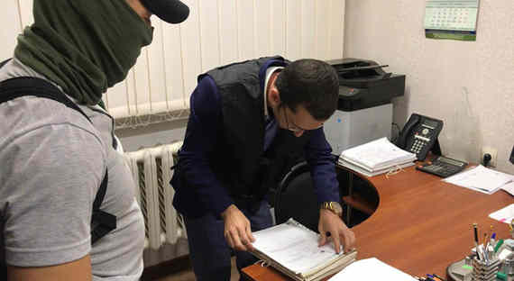 В Ялте задержаны несколько высокопоставленных сотрудников полиции, организовавших канал нелегальной миграци