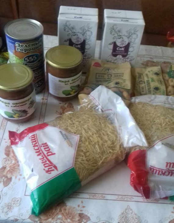 Сухой паек для учеников начальных классов в Красногвардейском районе