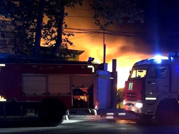 Ночью в Севастополе случился пожар на улице Шабалина