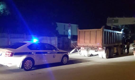 В Севастополе у пьяного водителя изъяли грузовик за незаконную транспортировку отходов