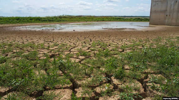 Крым Межгорное водохранилище пересыхает