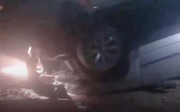 ДТП произошло около двух часов ночи на спуске в районе 35-й батареи, предположительно – из-за любви к гонкам по ночным улицам
