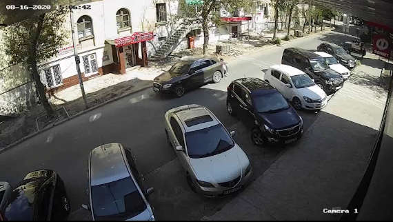 16 августа примерно в 15.06 ч. на улице Очаковцев напротив дома № 52 произошло дорожно-транспортное происшествие. 