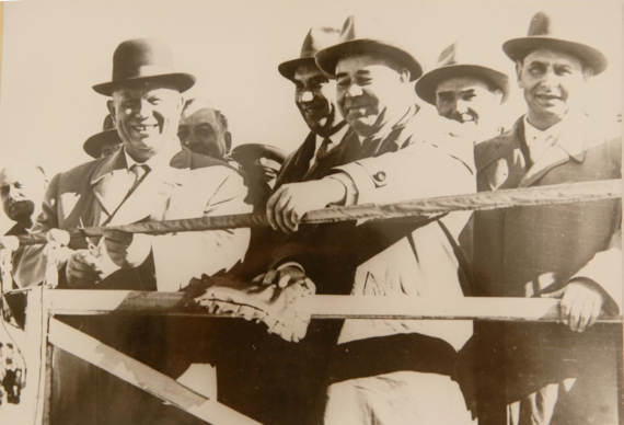 Никита Хрущев в должности первого секретаря ЦК КПСС открывает Северо-Крымский канал в 1963 году