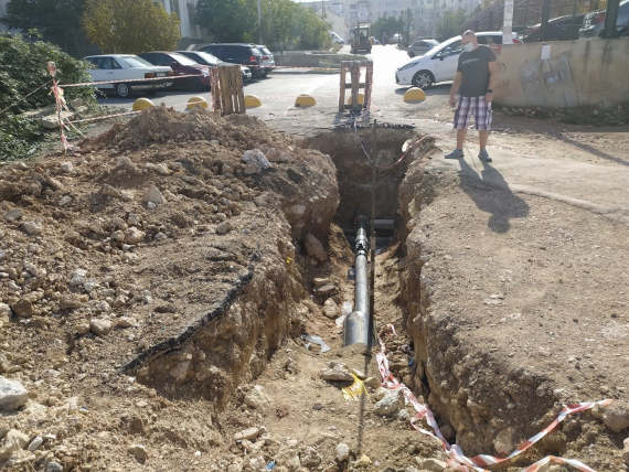 Начало нового учебного года в Севастополе преподнесло сюрприз учащимся Инженерной школы и их родителям: как выглядит дорога детей к знаниям, видно на фото