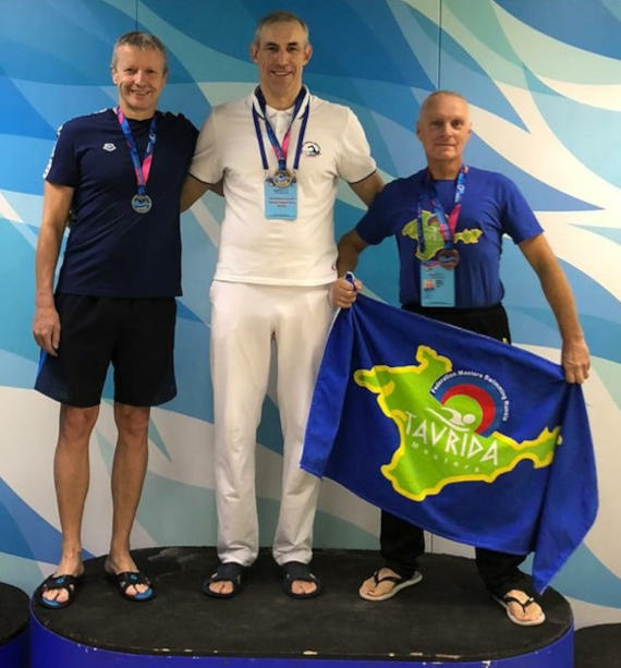 Севастопольцы завоевали три бронзы на XXVII Кубке России по плаванию