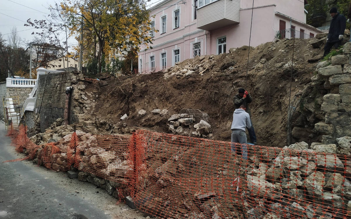 капитальный ремонт подпорной стены
