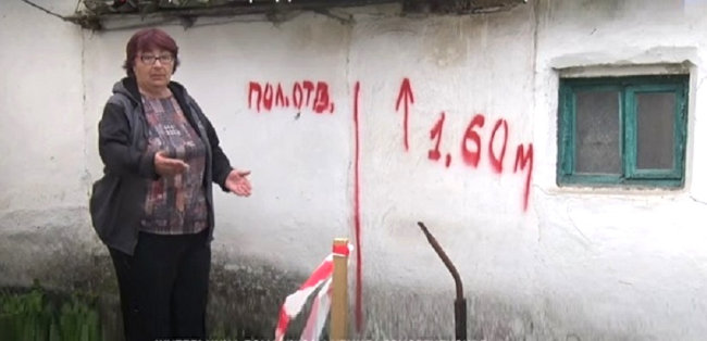 жители дома №119 на улице Чернореченская боятся остаться без крова из-за строительства трассы Таврида
