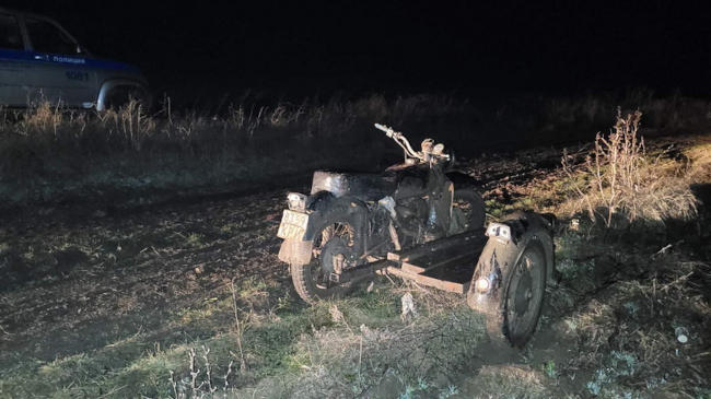 В Джанкойском районе произошло ДТП с участием мотоцикла Днепр-11, в результате чего пострадали трое пассажиров