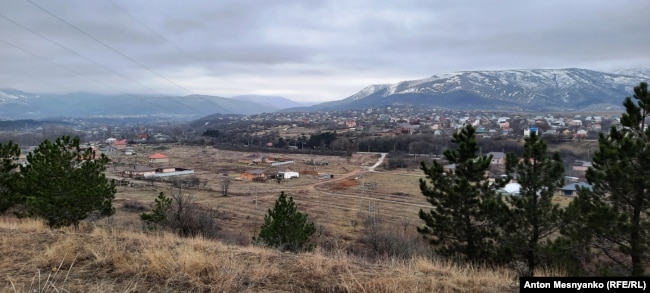 село Заречное в Добровской долине