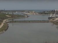 Карантинная бухта в Севастополе загрязнена нефтепродуктами