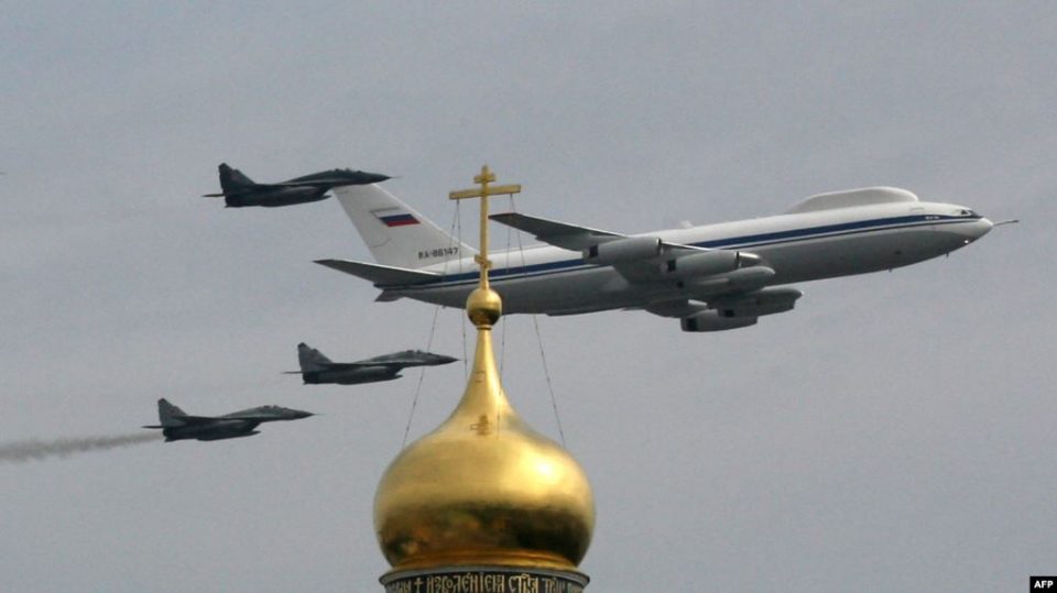 один из самых секретных военных самолетов в России – Ил-80. Он предназначен для управления войсками в условиях ядерной войны, его называют "самолетом Судного дня"