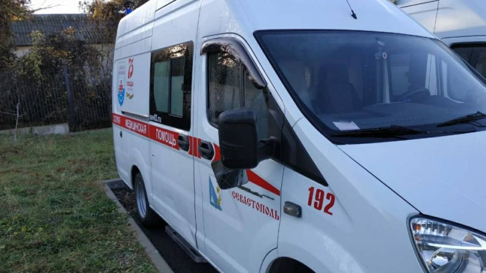 неизвестный напал на подстанцию ГБУЗС «Центр экстренной медицинской помощи и медицины катастроф» в районе 3-го отделения «Золотой балки»
