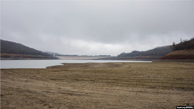 Партизанское водохранилище в Крыму