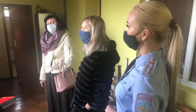 В составе межведомственной рабочей группы сотрудники УНК УМВД России по г. Севастополю проверили городские организации, оказывающие услуги в сфере социальной реабилитации и ресоциализации наркозависимых.