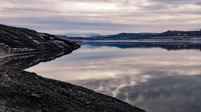 водохранилище Крым зима