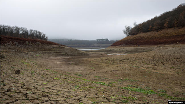 Партизанское водохранилище в Крыму