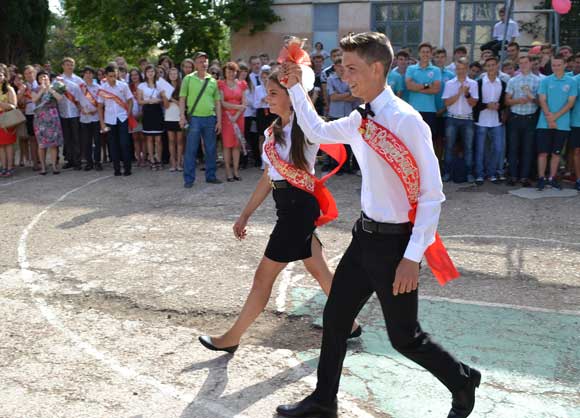 последний звонок в Севастополе