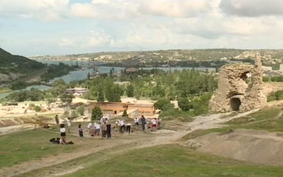 На раскопках в крепости Каламита под Севастополем обнаружили греческий квартал