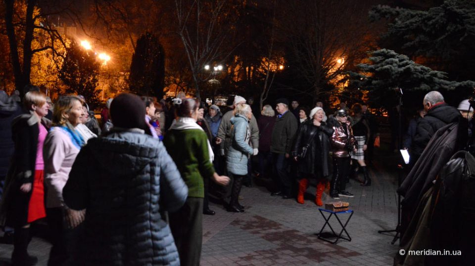 танцы на Приморском бульваре в Севастополе