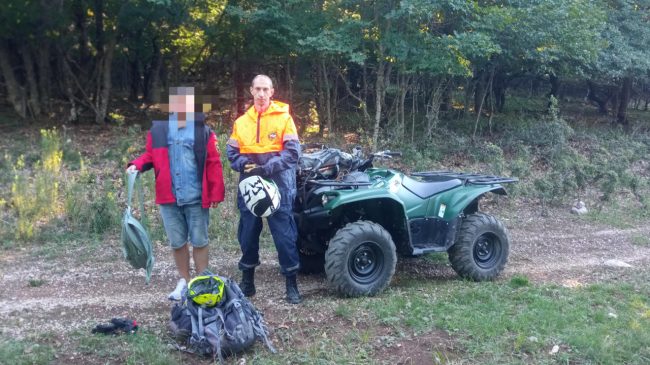 Турист из Смоленска пошел ночью в горы в Крыму и заблудился