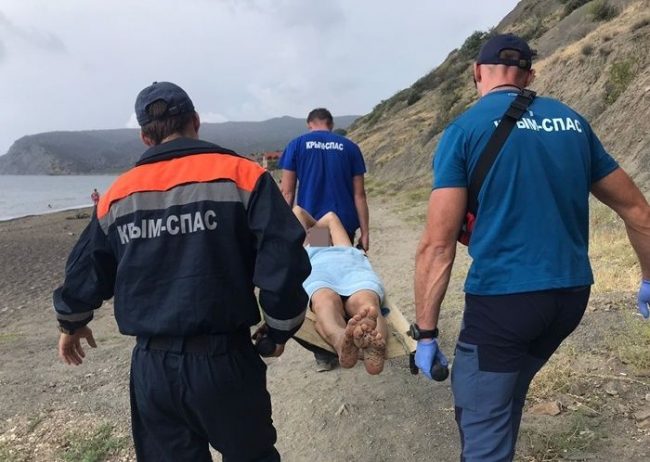 В районе бухты у села Веселое женщине стало плохо