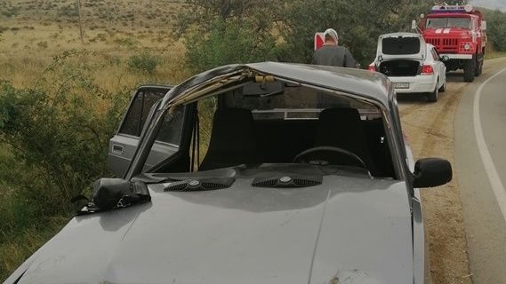 на дороге Коктебель – Феодосия автомобиль ВАЗ попал в ДТП