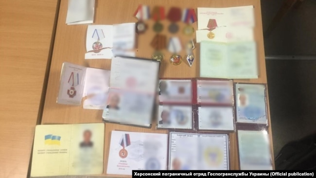 На КПВВ «Каланчак», расположенном на административной границе Крыма с материковой Украиной, задержан участник «самообороны» Крыма